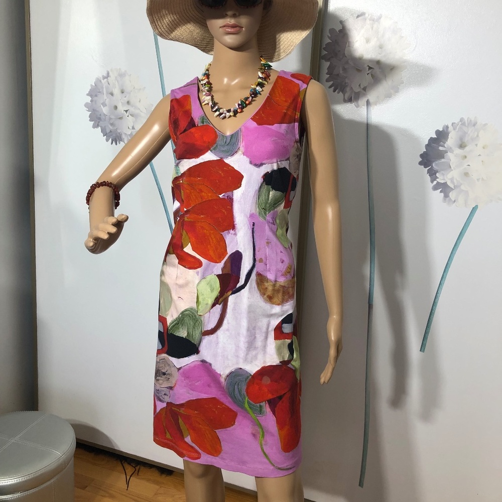 Practical every day colorful dress